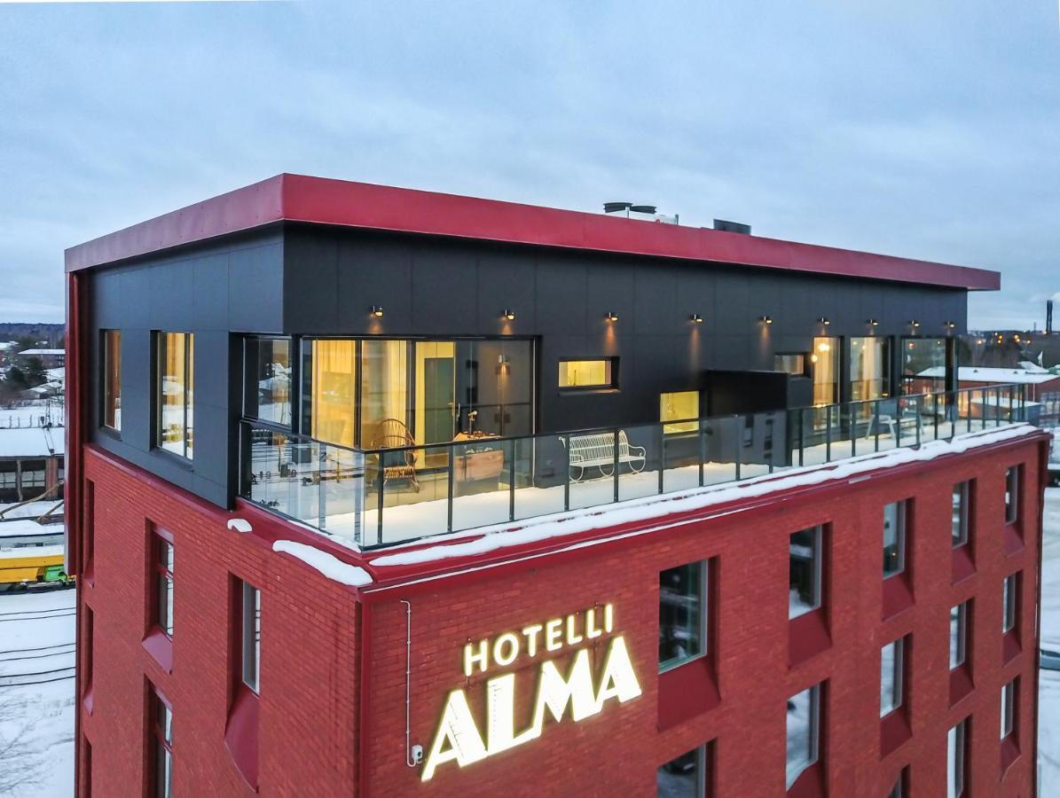 Hotelli-Ravintola Alma เซย์นาโยกิ ภายนอก รูปภาพ